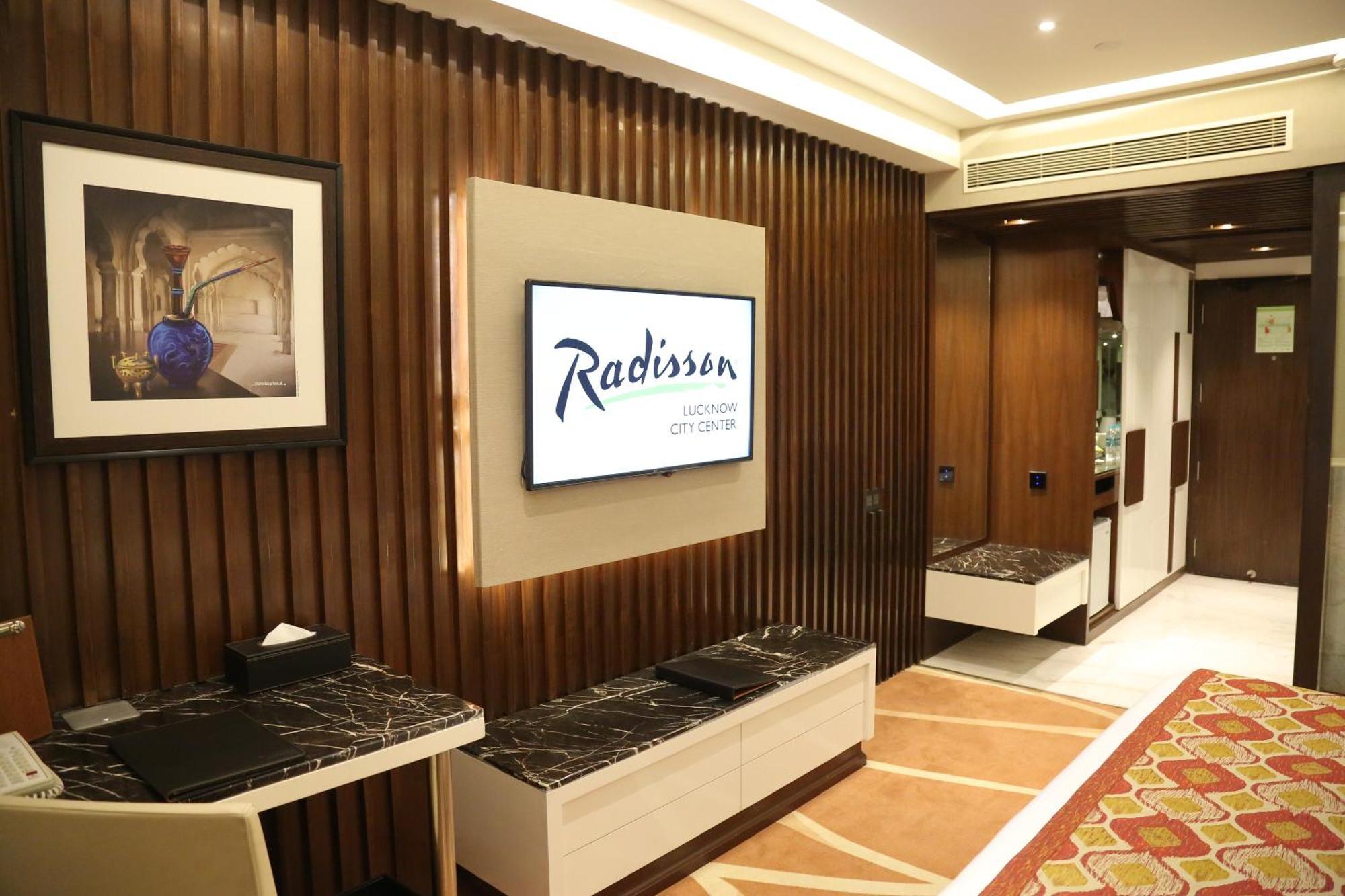 Radisson Lucknow City Center Eksteriør billede