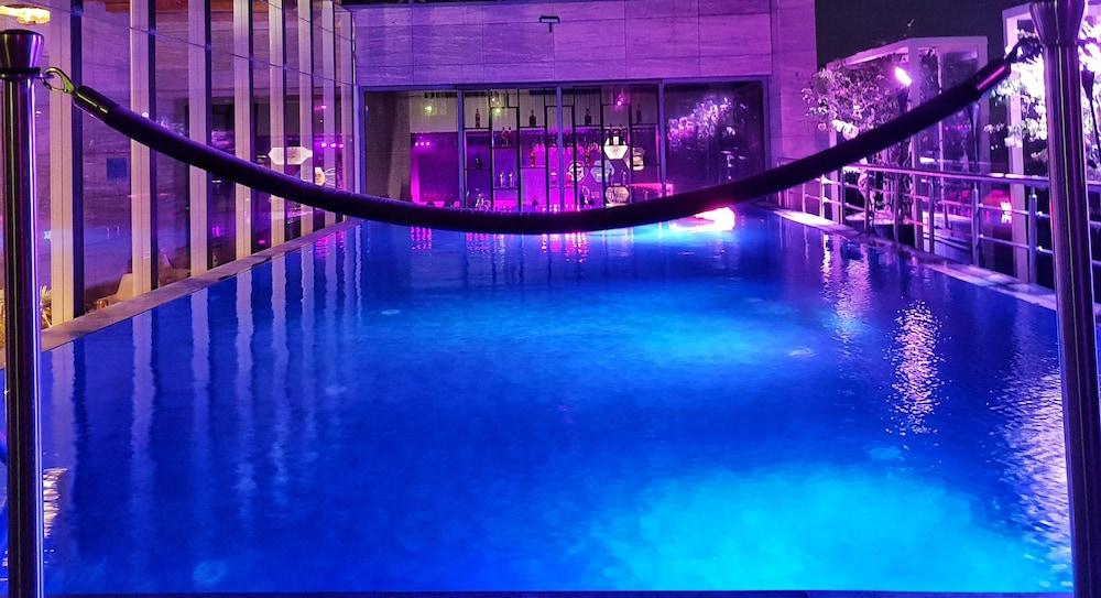 Radisson Lucknow City Center Eksteriør billede