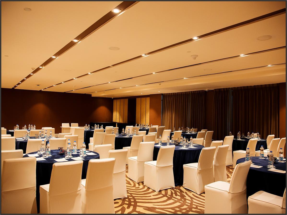 Radisson Lucknow City Center Eksteriør billede